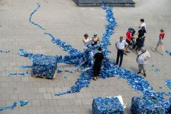 Oliver Hangl - Plastic-People-Dilemma - Foto: H. Prochart