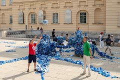 Oliver Hangl - Plastic-People-Dilemma - Foto: H. Prochart