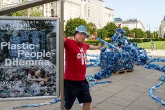 Oliver Hangl - Plastic-People-Dilemma - Foto: H. Prochart