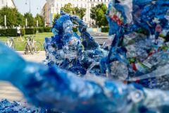 Oliver Hangl - Plastic-People-Dilemma - Foto: H. Prochart