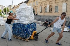 Oliver Hangl - Plastic-People-Dilemma - Foto: H. Prochart