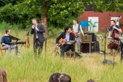 Baulücken-Konzert: Die Strottern & Jazzwerkstatt / Foto: H. Prochart