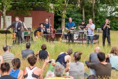 Baulücken-Konzert: Die Strottern & Jazzwerkstatt / Foto: H. Prochart
