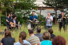 Baulücken-Konzert: Die Strottern & Jazzwerkstatt / Foto: H. Prochart
