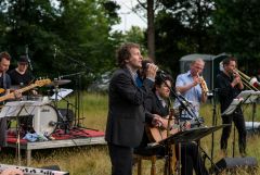 Baulücken-Konzert: Die Strottern & Jazzwerkstatt / Foto: H. Prochart