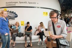 Graz Guerillawalks: Oliver Hangl feat. Barbis Ruder / Foto: H. Prochart