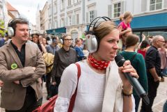Graz Guerillawalks: Oliver Hangl feat. Barbis Ruder / Foto: H. Prochart