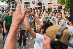 Graz Guerillawalks: Oliver Hangl feat. Barbis Ruder / Foto: H. Prochart