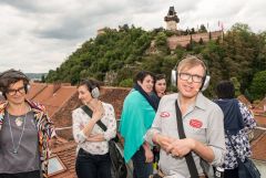 Graz Guerillawalks: Oliver Hangl feat. Barbis Ruder / Foto: H. Prochart