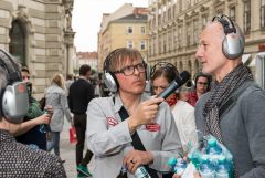 Graz Guerillawalks: Oliver Hangl feat. Barbis Ruder / Foto: H. Prochart