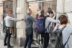 Graz Guerillawalks: Oliver Hangl feat. Barbis Ruder / Foto: H. Prochart