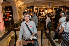 Graz Guerillawalks: Oliver Hangl feat. Barbis Ruder / Foto: H. Prochart