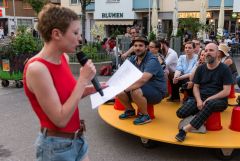 Mobile Bühne: Ferdinand Schmalz & schule für dichtung / Photo: H. Prochart