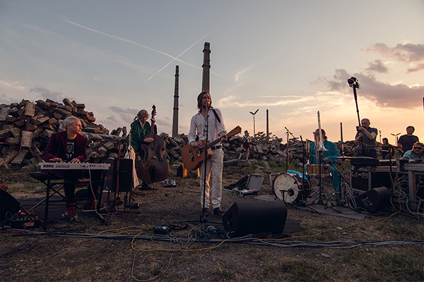 Baulücken-Konzert #1: Fuzzman & The Singing Rebels