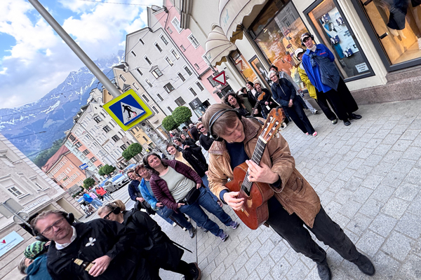 Walking Concert - Felix Kramer